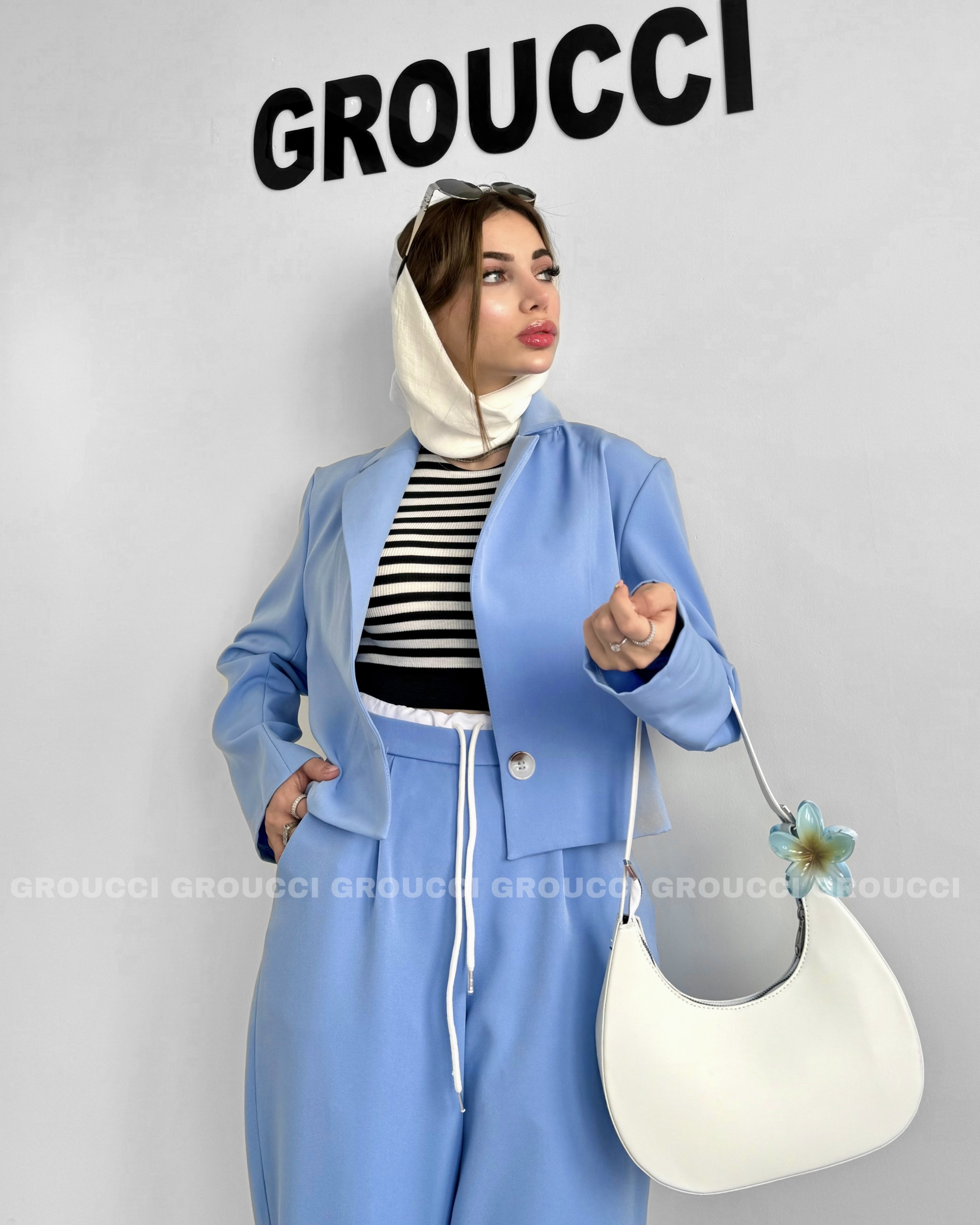 کراپ‌ کت‌ وشلوار