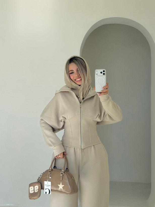 سویشرت کرستی و جاگر miu کرم استخونی