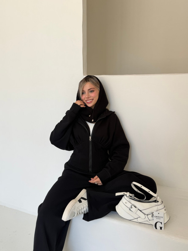 سویشرت کرستی و جاگر miu مشکی