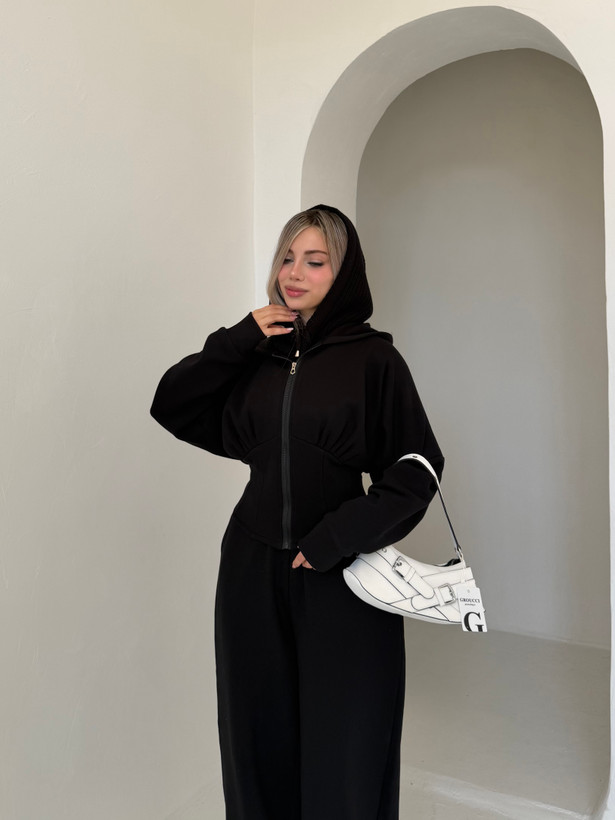 سویشرت کرستی و جاگر miu مشکی